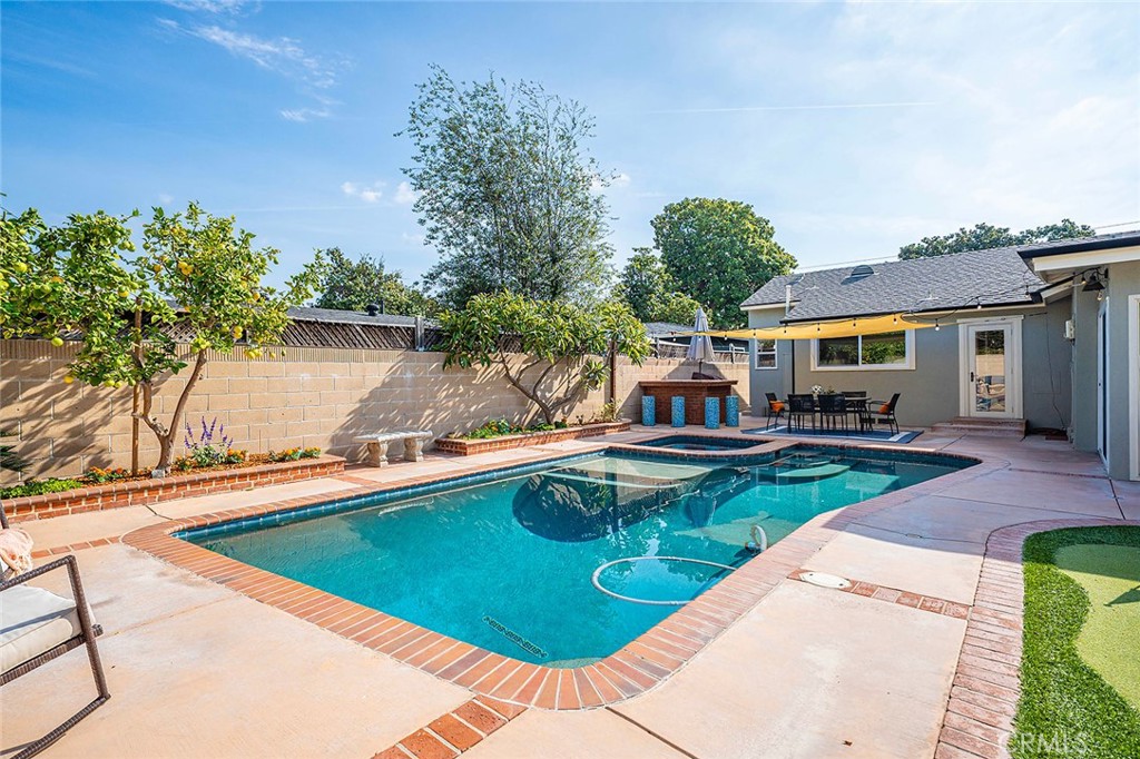 Los Altos/South of Fwy (LSF) - Residential