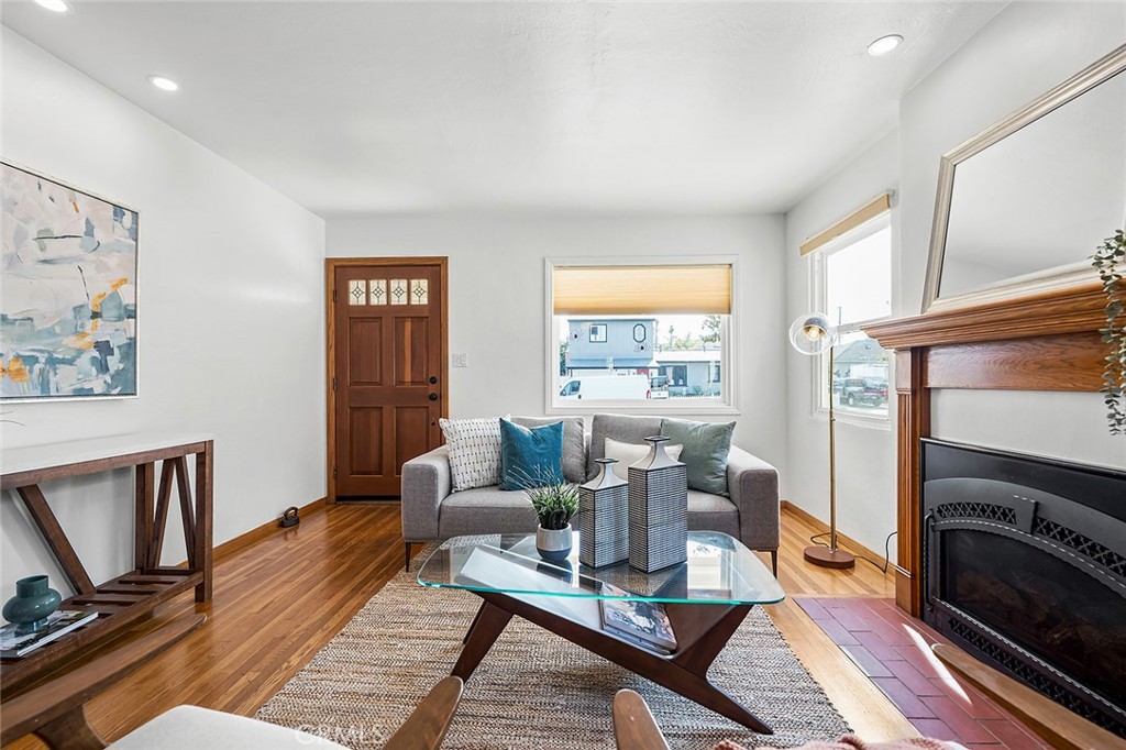 Los Altos/South of Fwy (LSF) - Residential