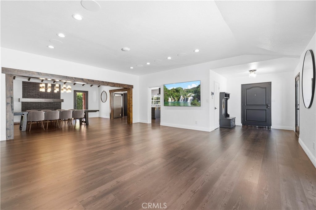 9916 Rathburn