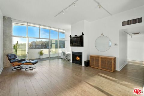 Photo of 1155 N La Cienega Boulevard #5, West Hollywood, CA 90069 (MLS # 25613483)