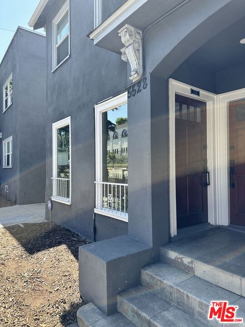 Photo of 5528 Franklin Avenue, Los Angeles, CA 90027 (MLS # 26672053)