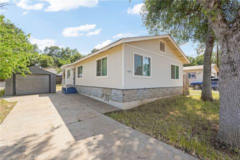 16227 17th Avenue Clearlake CA 95422
