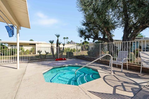 Tiny photo for 73700 Grapevine Street #9, Palm Desert, CA 92260 (MLS # 219154524DA)