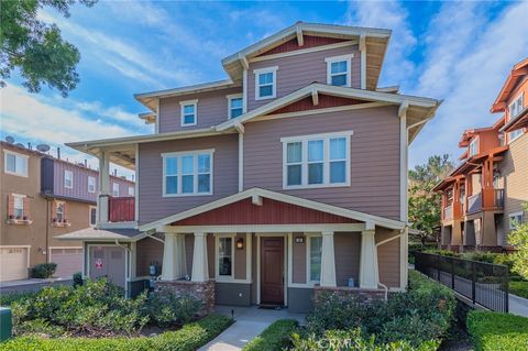 10 Flyers Tustin CA 92782