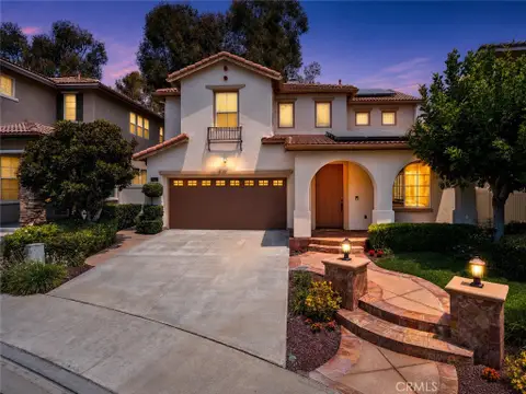 MLS: OC26172838