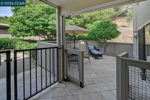 Photo of 2017 Oakmont Way #2, Walnut Creek, CA 94595 (MLS # 41128977)