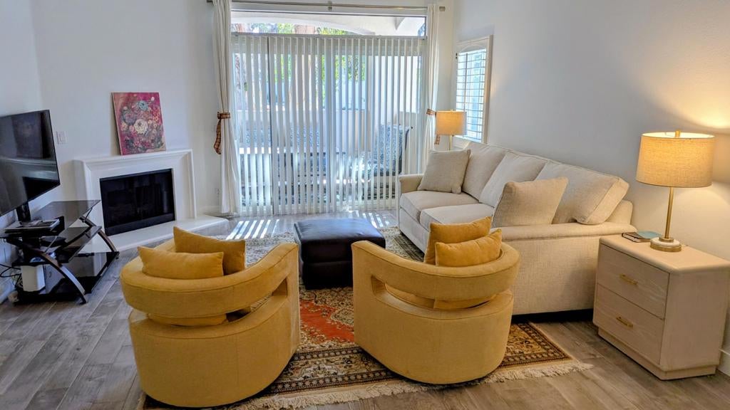358 Villa Point
