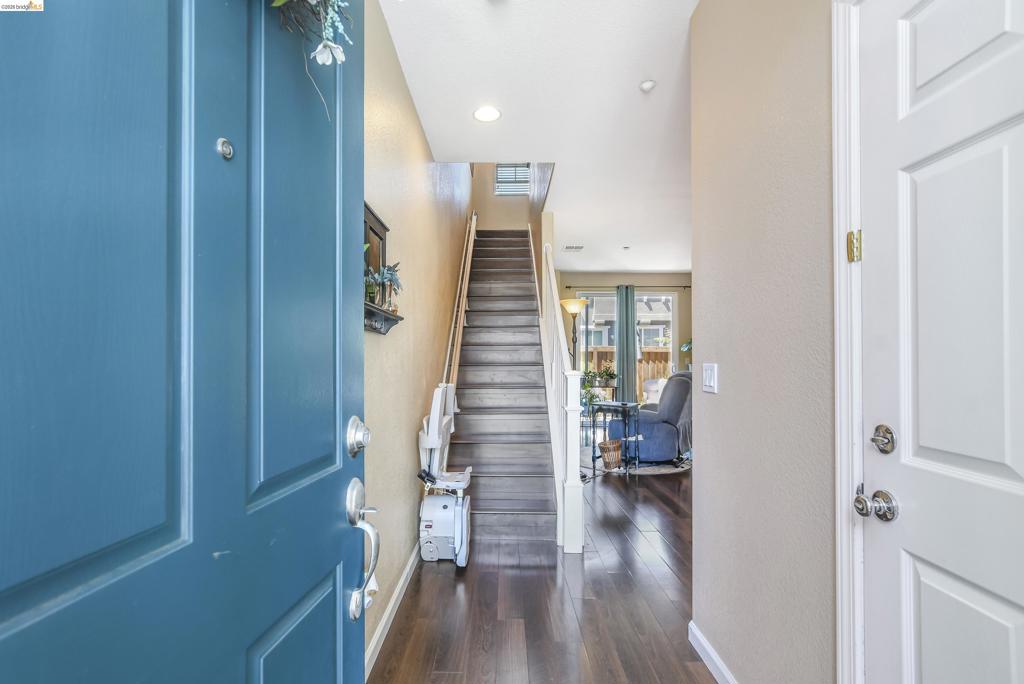 1365 Reagan Way