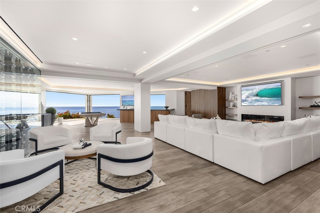 Monarch Bay (MB) - Residential