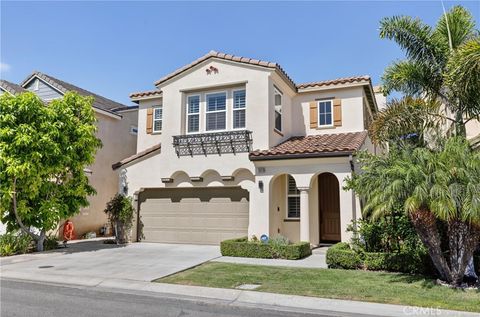 Photo of 1030 Palmetto Way, Costa Mesa, CA 92626 (MLS # PW25230394)