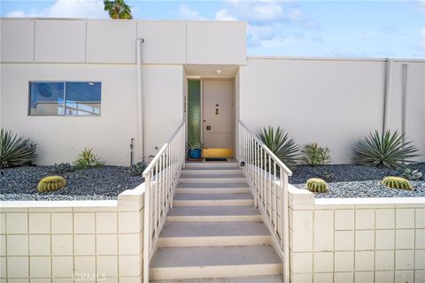 760 E La Verne Palm Springs CA 92264