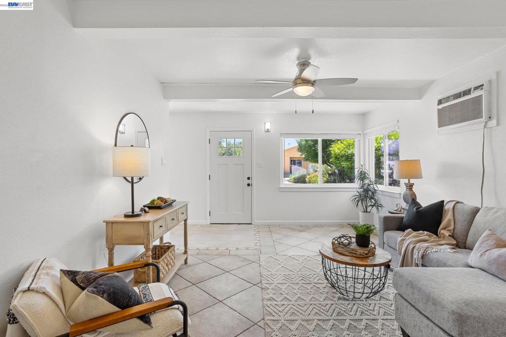 15 INLET DRIVE
