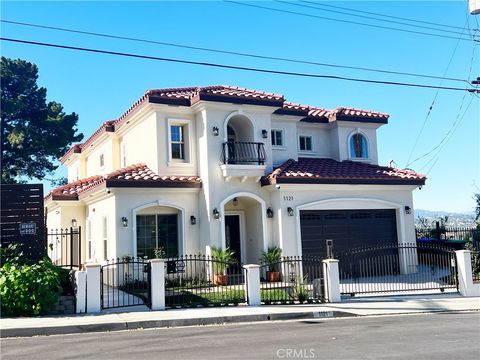 Photo of 1121 Williams St St, Monterey Park, CA 91754 (MLS # WS26083830)