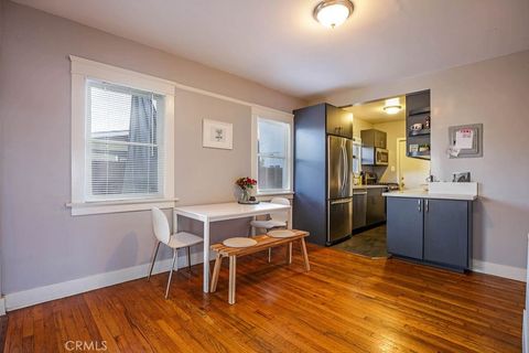 Tiny photo for 3225 E 4th St, Long Beach, CA 90814 (MLS # DW25239711)