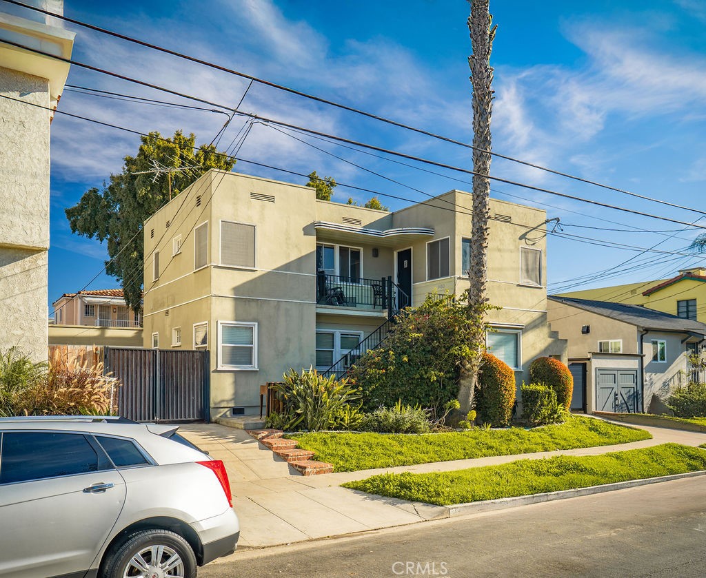 1428 Ellsmere Avenue