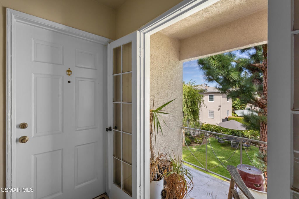 15234 Dickens Street 1/4, Sherman Oaks CA 91403