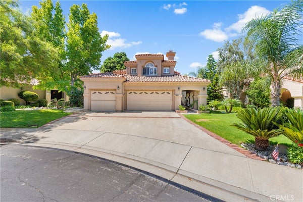 15760 SOPHOMORE CT, MOORPARK, CA 93021 - Image fc88c9ca21b5dd5973f295d3ed97029b/3719807635