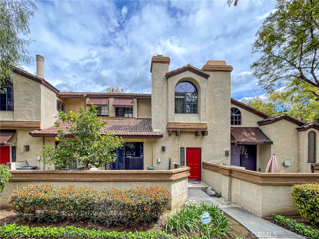 33 Wildflower Place