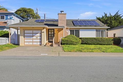 Photo of 848 Wildwood Avenue, Daly City, CA 94015 (MLS # ML82039430)