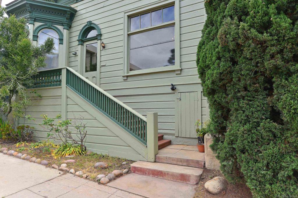 1767 2nd Avenue