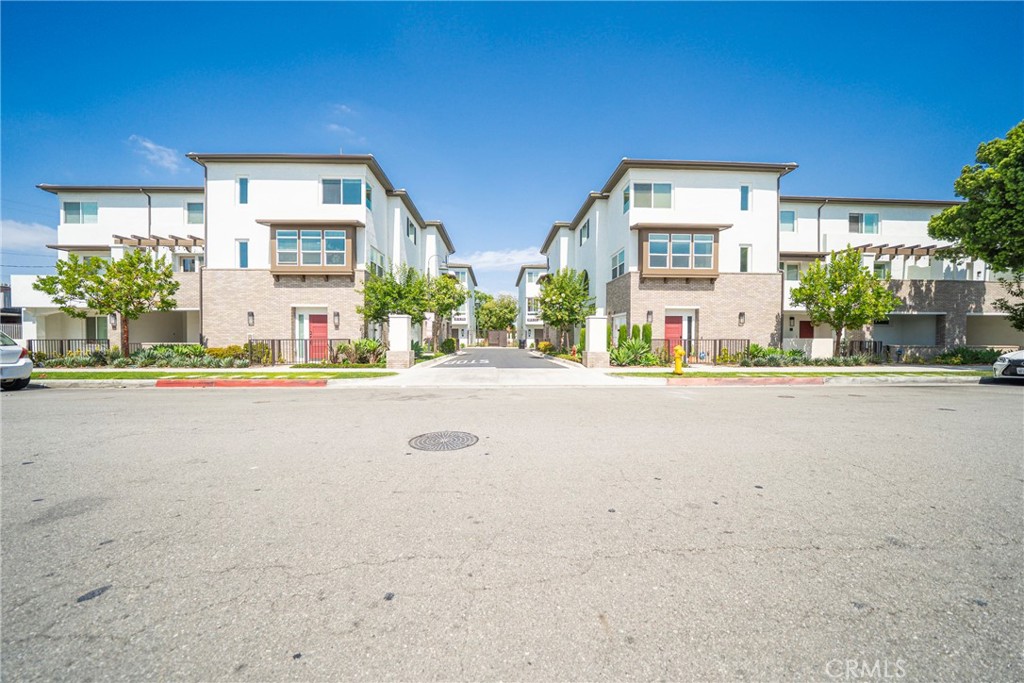 Welcome VA and FHA buyers—this property is approved for both VA and FHA financing, which is a rare opportunity for newly built townhomes. Don’t miss your chance to own in this desirable Montebello community.
This beautifully maintained 2-bedroom, 2.5-bathroom townhome-style condo offers approximately 1,340 square feet of stylish and functional living space. Built in 2019, it features a bright and open layout that seamlessly connects the living room, dining area, and modern kitchen. The kitchen is equipped with quartz countertops, stainless steel appliances, and ample cabinetry, offering a perfect blend of design and utility for everyday living and entertaining.
Upstairs, both bedrooms are designed for privacy and comfort, each with its own ensuite bathroom. The primary suite includes a spacious walk-in closet and a spa-inspired bathroom with sleek finishes. Additional highlights include an in-unit laundry area, central heating and air conditioning, and a private 2-car attached garage with direct access. The home is part of a low-maintenance community with HOA amenities.
Conveniently located in Montebello, this property offers easy access to local dining, shopping, schools, and major freeways, making it an ideal choice for modern living with excellent connectivity.
• Low-maintenance community with HOA amenities
Situated in a well-kept complex in Montebello, you’ll enjoy easy access to local dining, shopping, schools, and major freeways—making commuting a breeze.