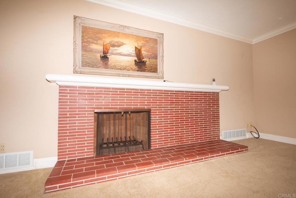 1124 Alta Vista Drive