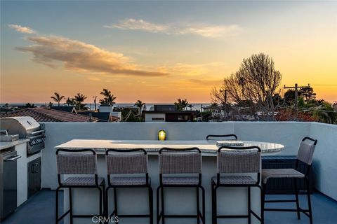 Tiny photo for 215 Placentia Ave, Pismo Beach, CA 93449 (MLS # PI26022267)