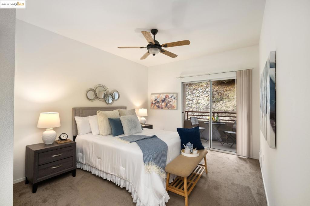PARKWOOD CONDOS - Residential