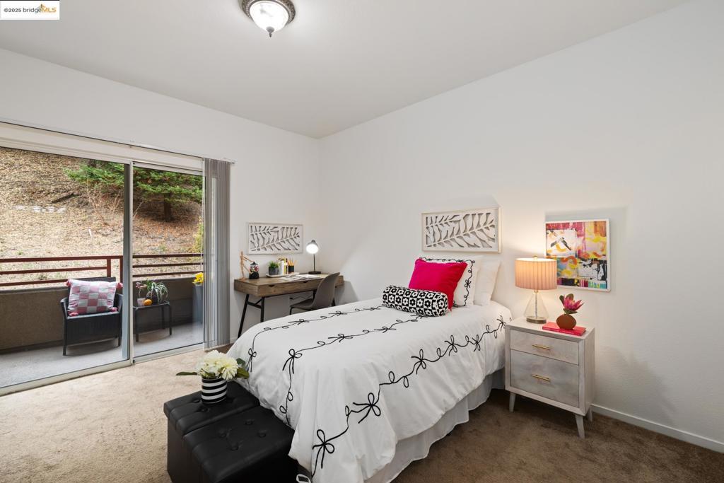 PARKWOOD CONDOS - Residential