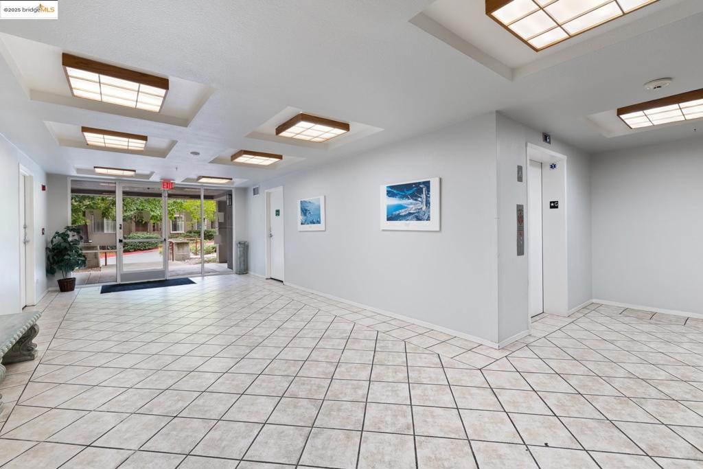 PARKWOOD CONDOS - Residential