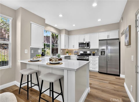 Photo of 15 Kyle Court Ct, Ladera Ranch, CA 92694 (MLS # OC26217633)