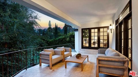 Photo of 1163 Angelo Drive, Beverly Hills, CA 90210 (MLS # 25619145)