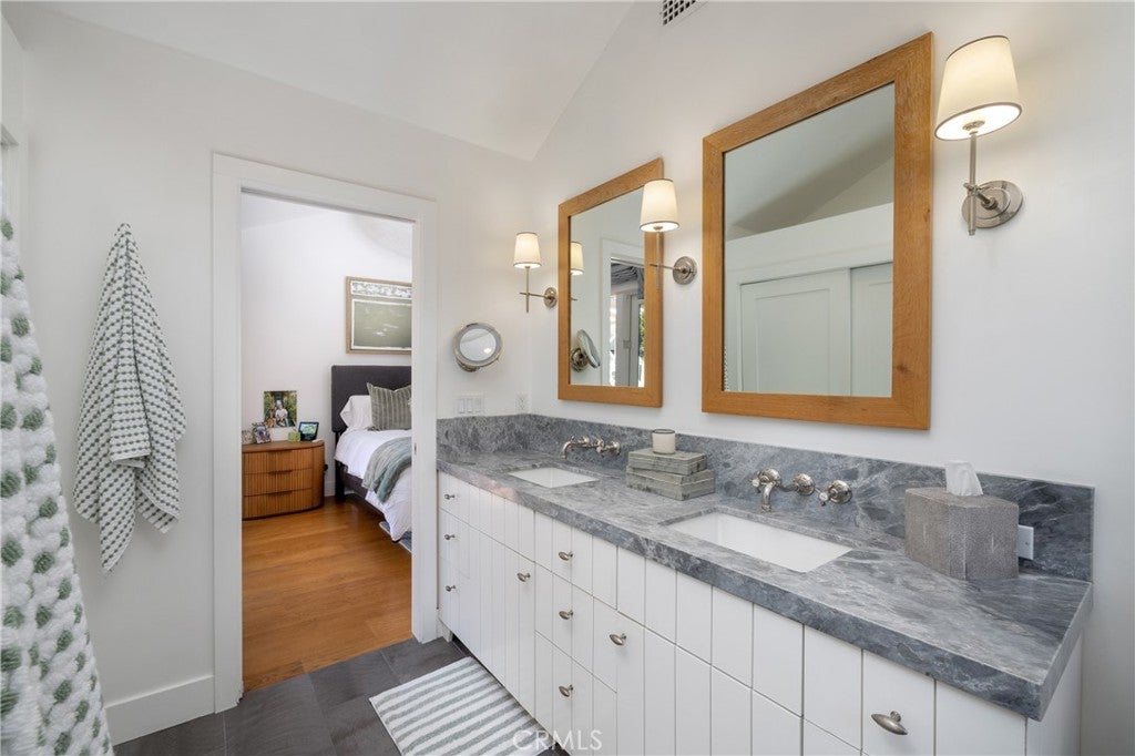 415 Walnut, Costa Mesa CA 92627 - Photo 26