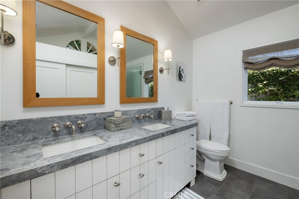 415 Walnut, Costa Mesa CA 92627 - Photo 23