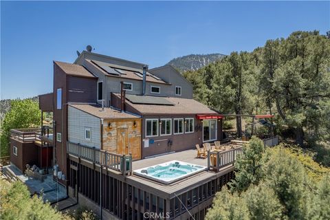 Photo of 1903 Dusk Place, Pine Mountain Club, CA 93225 (MLS # SR25113671)