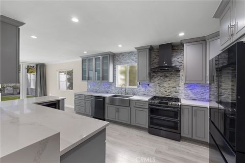 Photo of 17900 Bullock Street, Encino, CA 91316 (MLS # SR25222872)