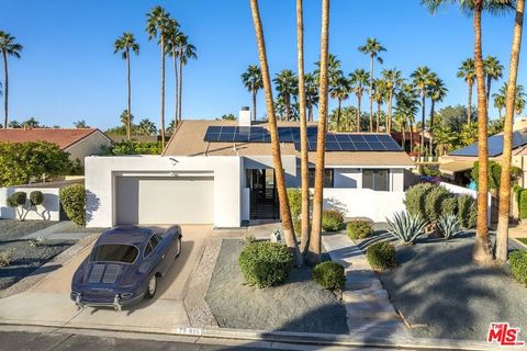 Photo of 70895 Ironwood Drive, Rancho Mirage, CA 92270 (MLS # 26663909)