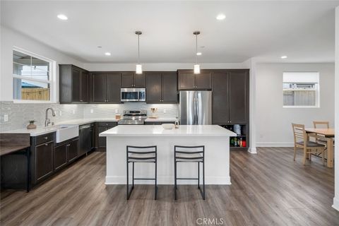 Tiny photo for 946 Parkview PL, San Luis Obispo, CA 93405 (MLS # SC26099960)