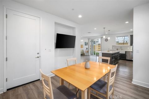 Tiny photo for 946 Parkview PL, San Luis Obispo, CA 93405 (MLS # SC26099960)