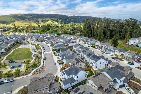 Tiny photo for 946 Parkview PL, San Luis Obispo, CA 93405 (MLS # SC26099960)