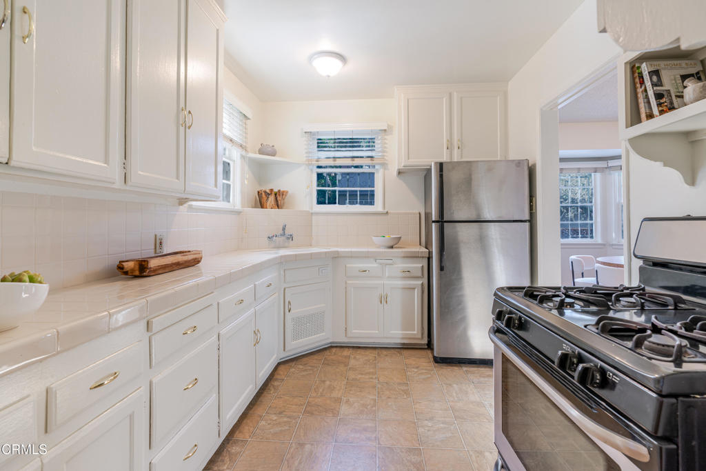 Properties 4 3349 Wood Terrace