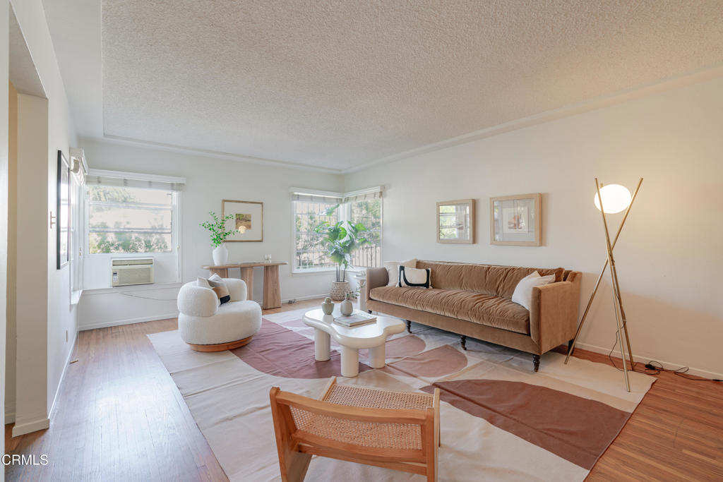 Properties 2 3349 Wood Terrace