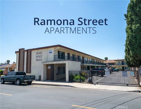 9040 9042 Ramona Street Bellflower CA 90706
