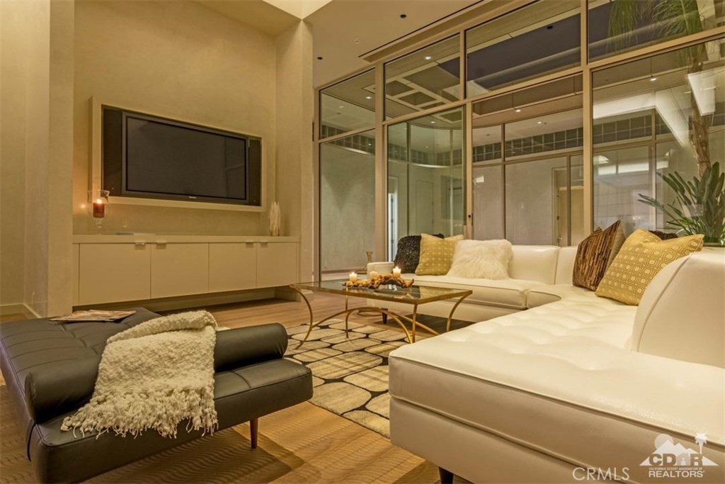 Vintage Country Club - Residential