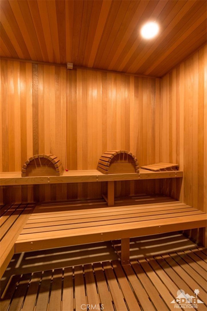 Vintage Country Club - Residential