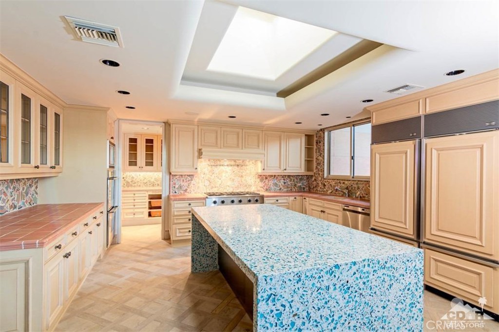 Vintage Country Club - Residential