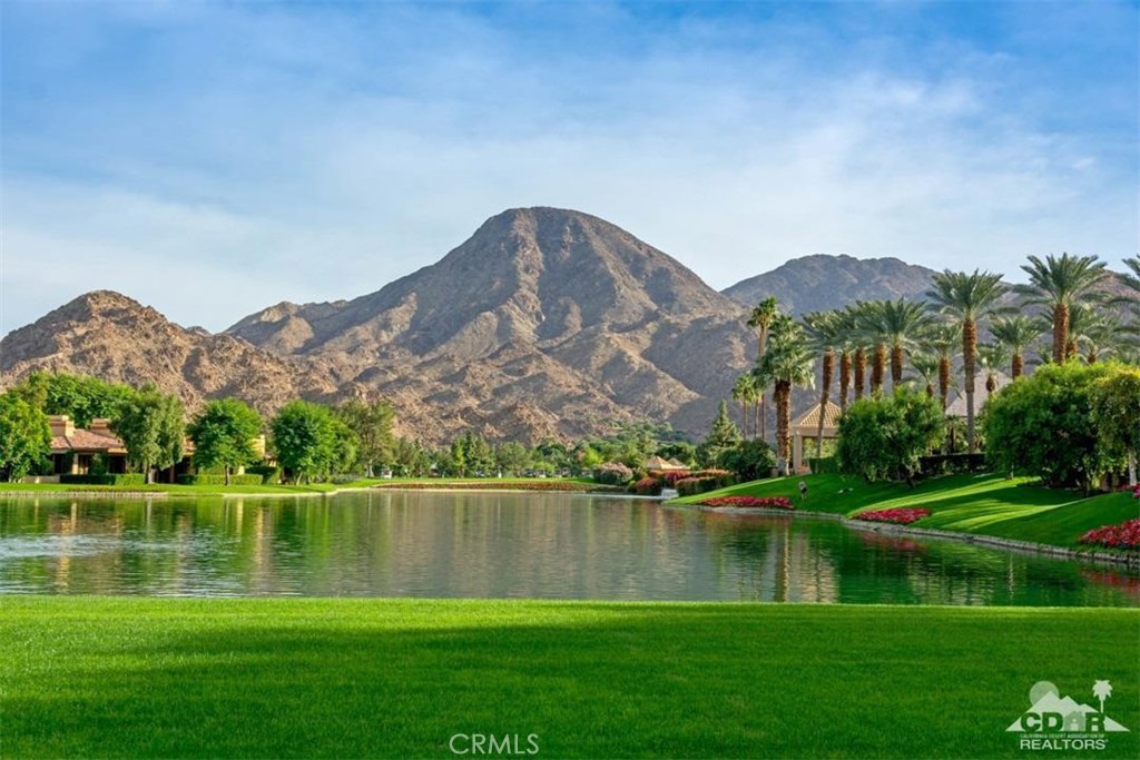 Vintage Country Club - Residential