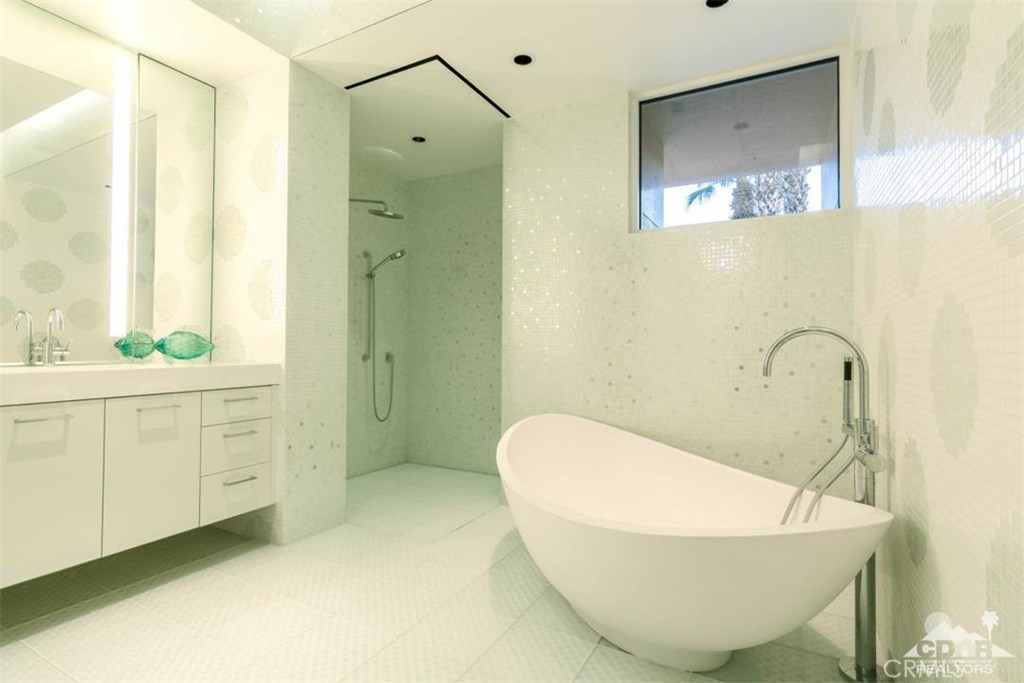 Vintage Country Club - Residential