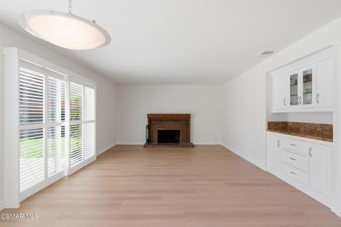 Tiny photo for 3374 Larkhaven Court, Thousand Oaks, CA 91360 (MLS # 226001024)