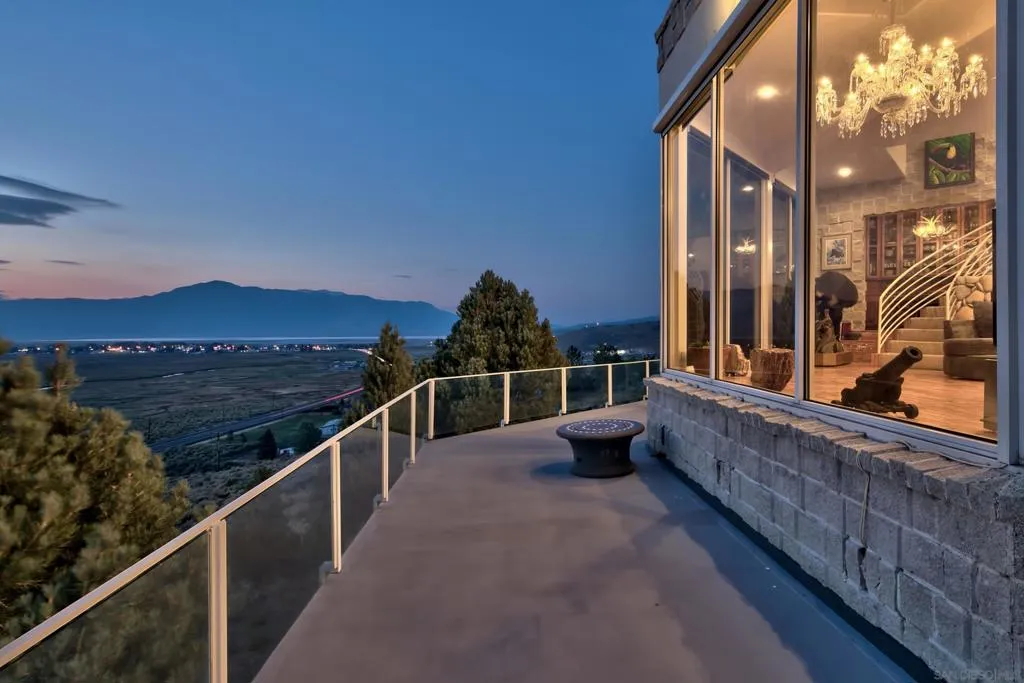 Bridgeport, California 93517, United States, 3 Bedrooms Bedrooms, ,4 BathroomsBathrooms,Residential,Active,62213